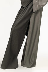 Pantalon Femmes en denim aux finitions teintées